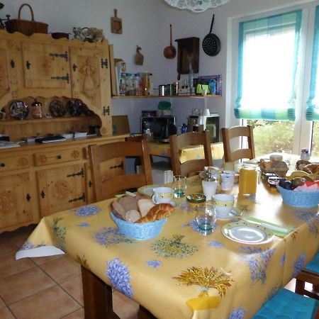 B&B Les Acacias Le Châble Buitenkant foto