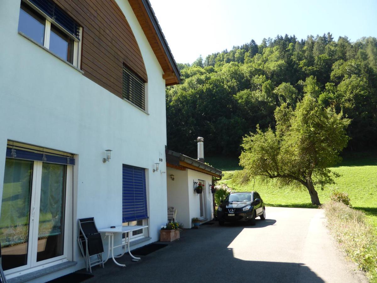 B&B Les Acacias Le Châble Buitenkant foto